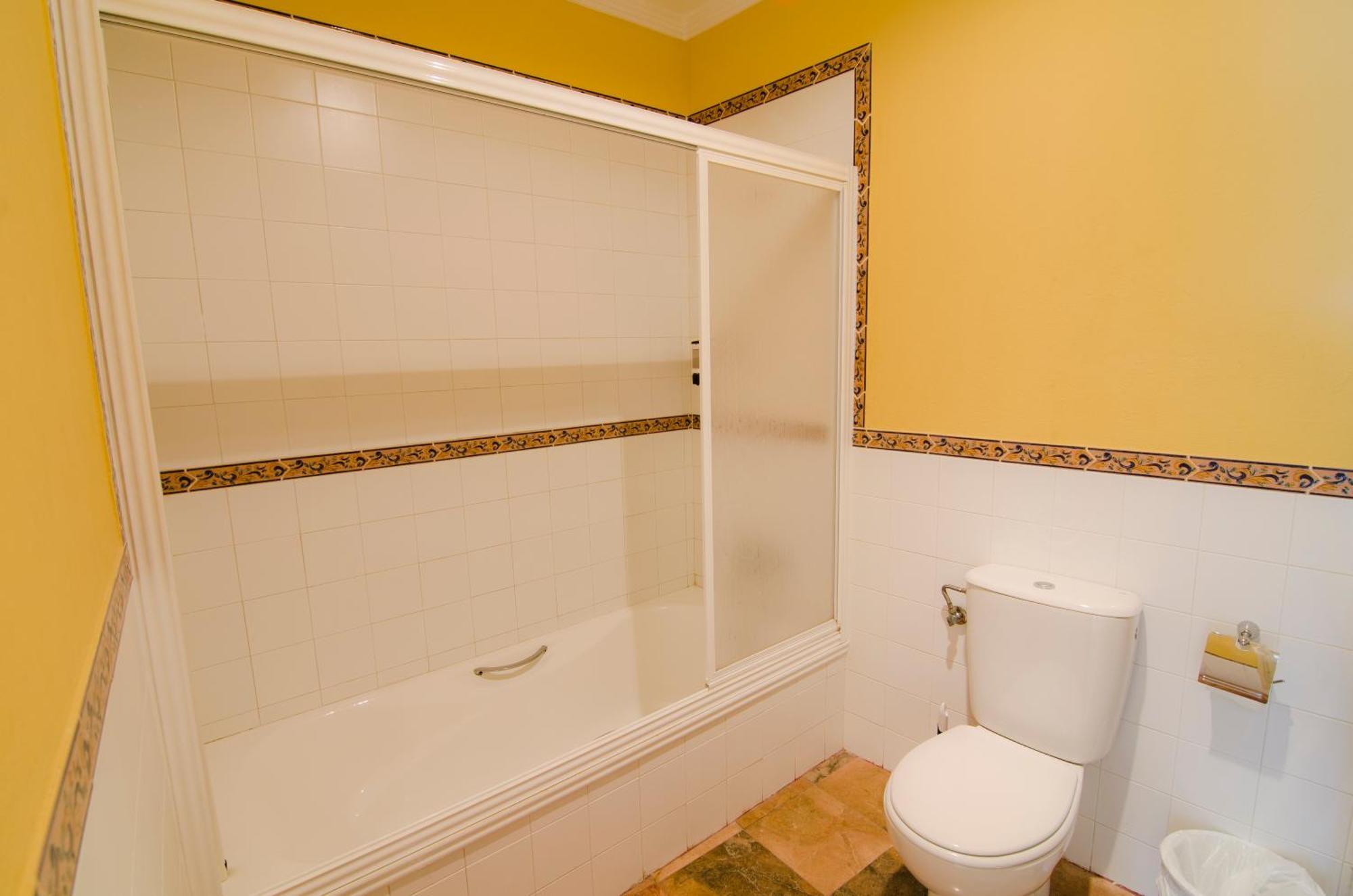 Hostal Sixto ロタ エクステリア 写真